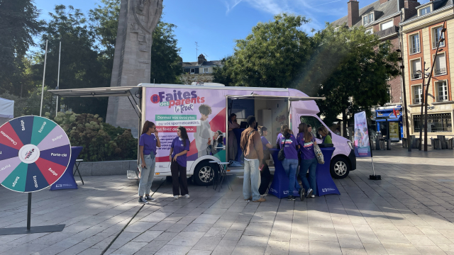 Photos du public qui participe au bus tour