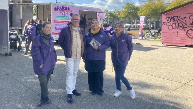 Photos du public qui participe au bus tour